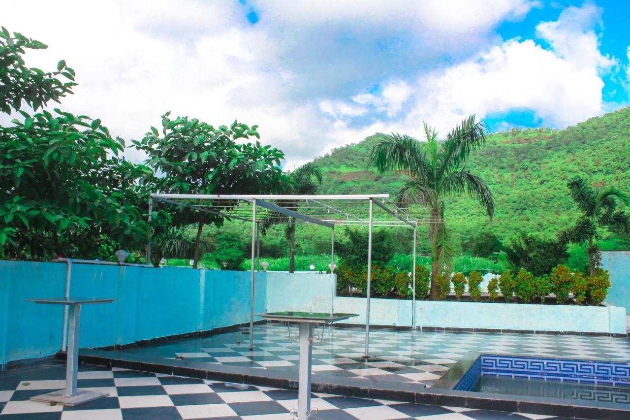 Sp Resort Panvel Chauk Exterior foto